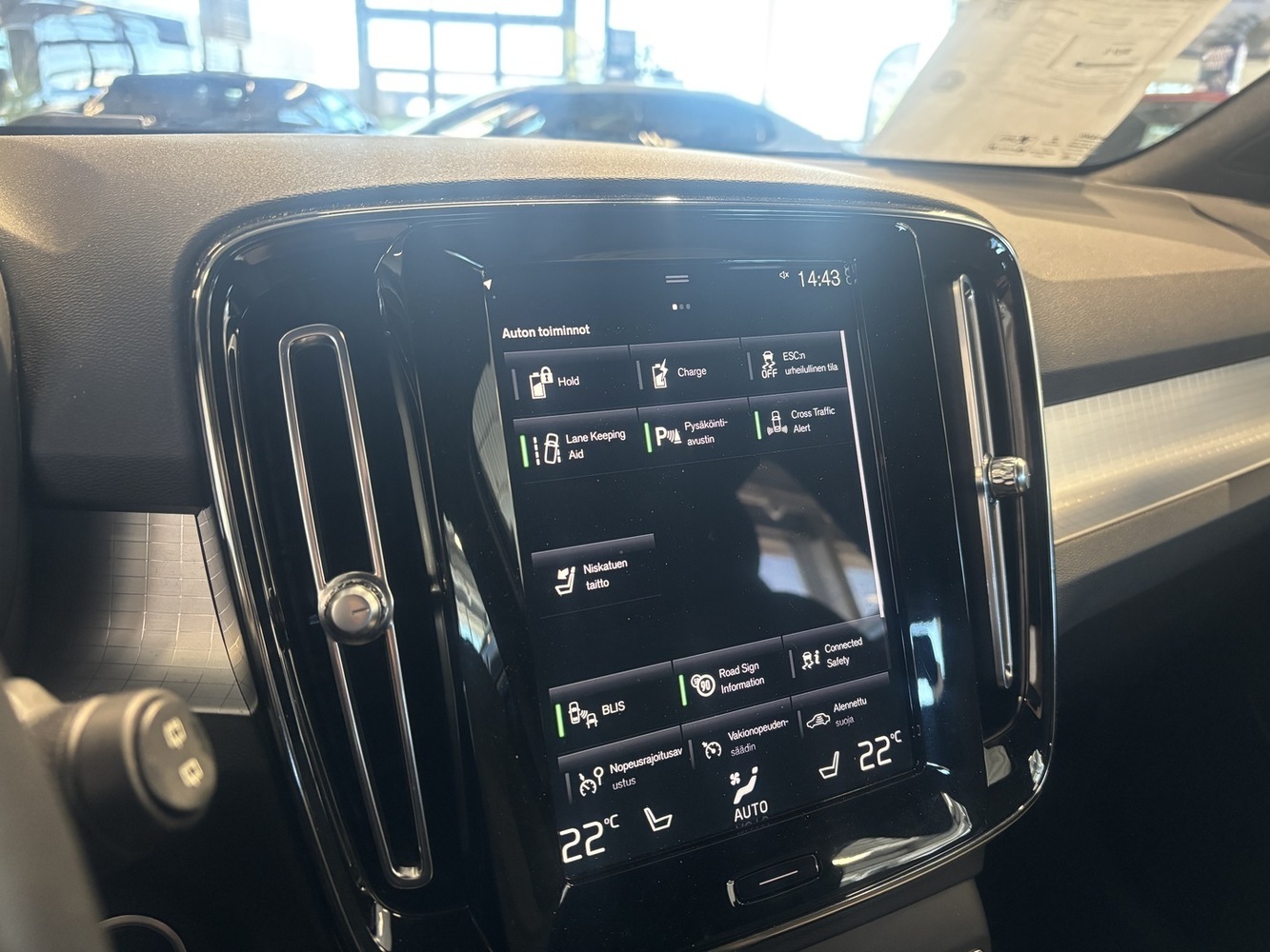 Volvo XC40 vaihtoauto
