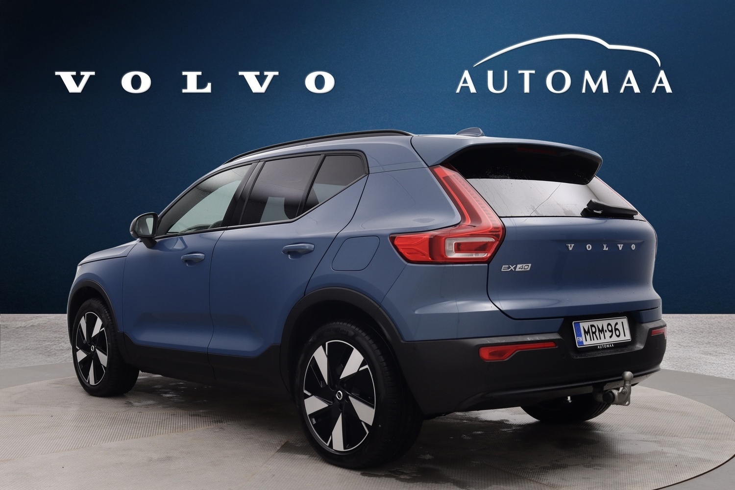Volvo EX40 vaihtoauto
