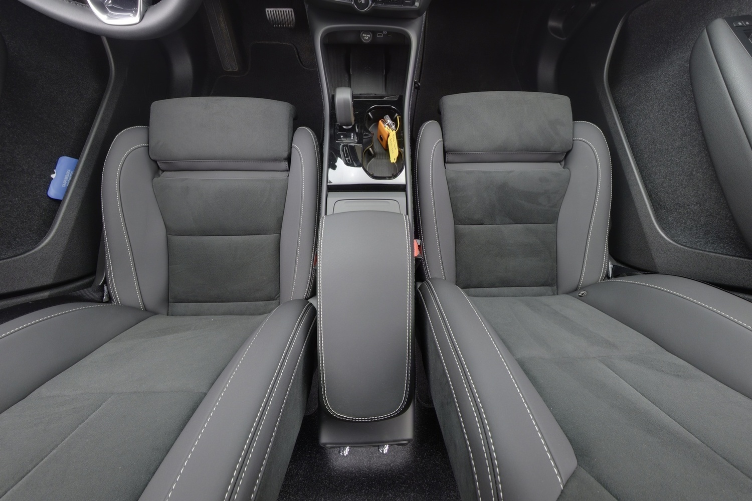 Volvo EX40 vaihtoauto