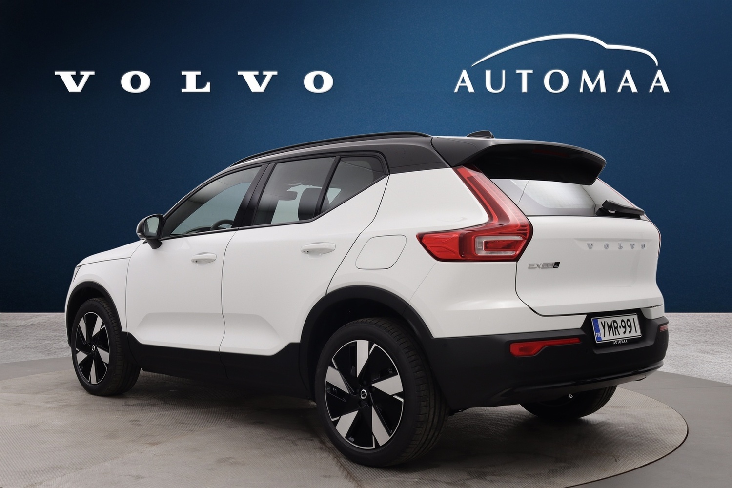 Volvo EX40 vaihtoauto