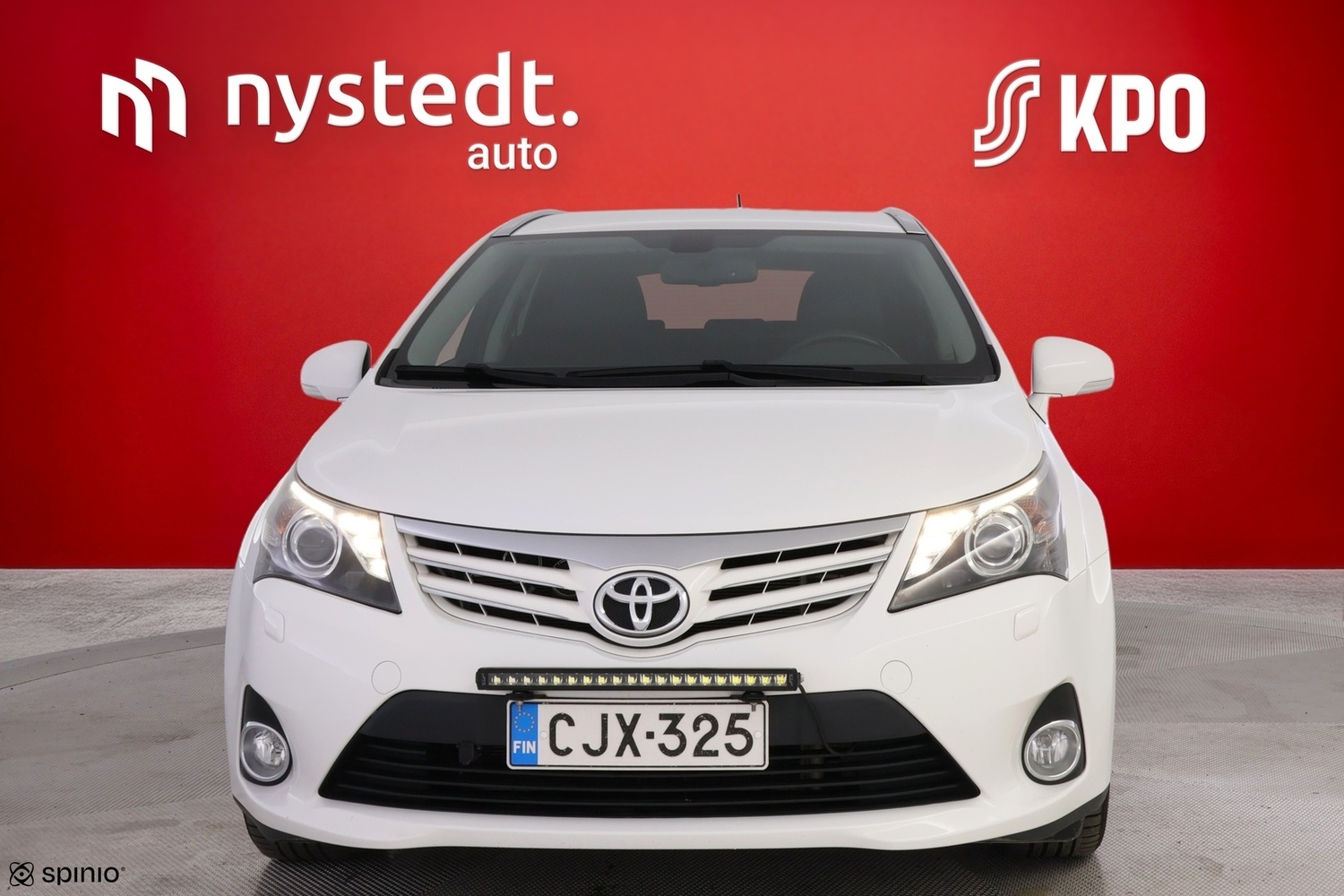 Toyota Avensis vaihtoauto