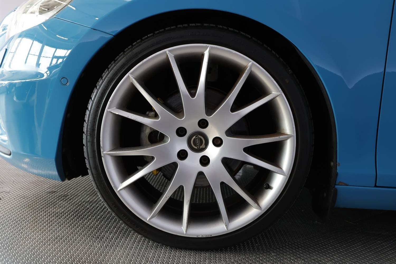 Volvo V40 vaihtoauto