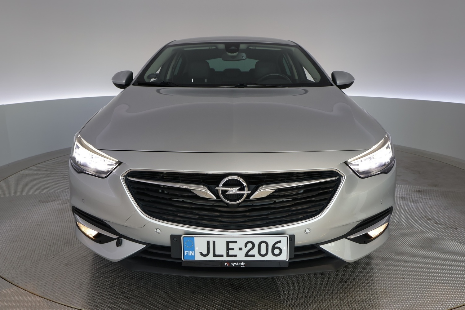 Opel Insignia vaihtoauto