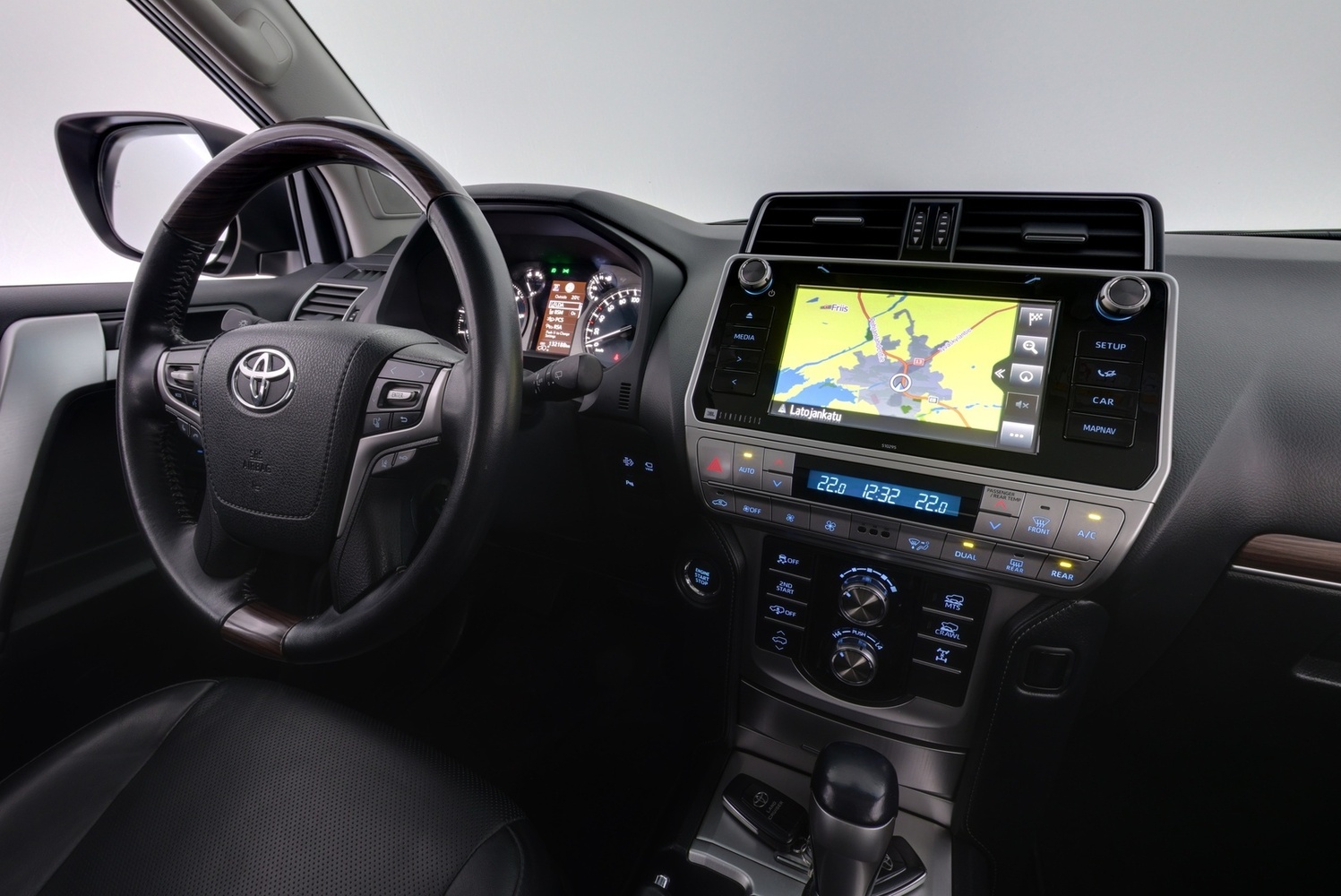 Toyota Land Cruiser vaihtoauto