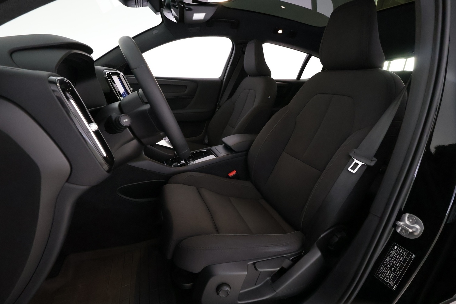 Volvo C40 vaihtoauto