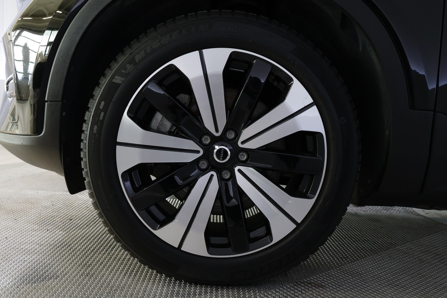 Volvo C40 vaihtoauto