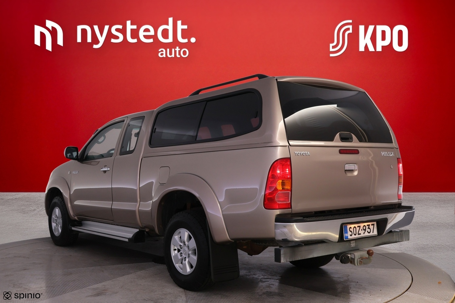 Toyota Hilux vaihtoauto