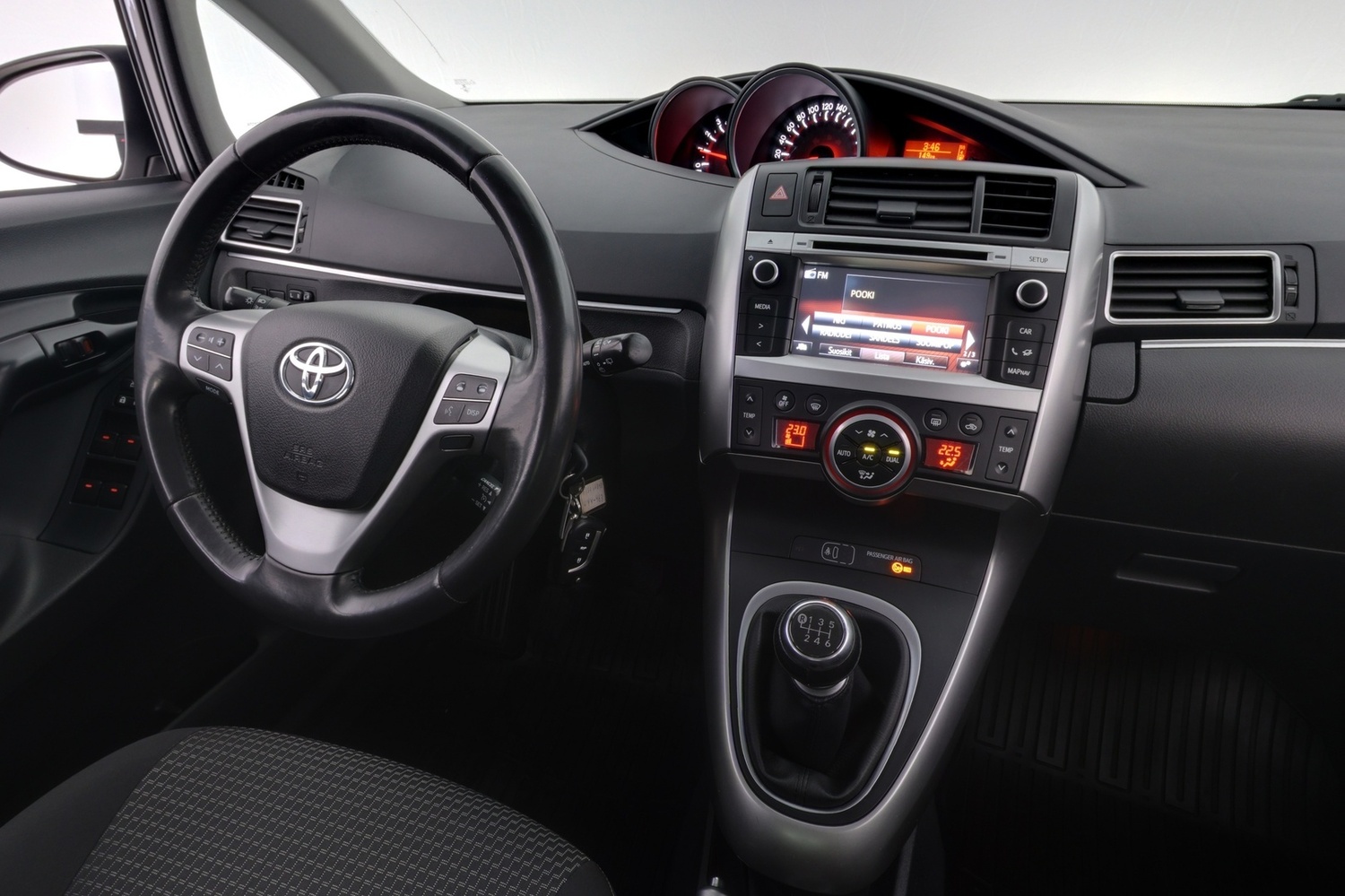 Toyota Verso vaihtoauto