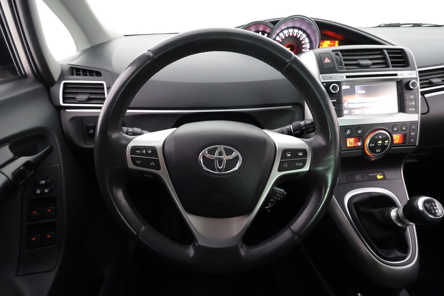 Toyota Verso vaihtoauto