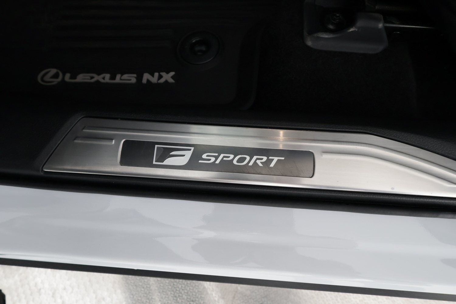 Lexus NX vaihtoauto