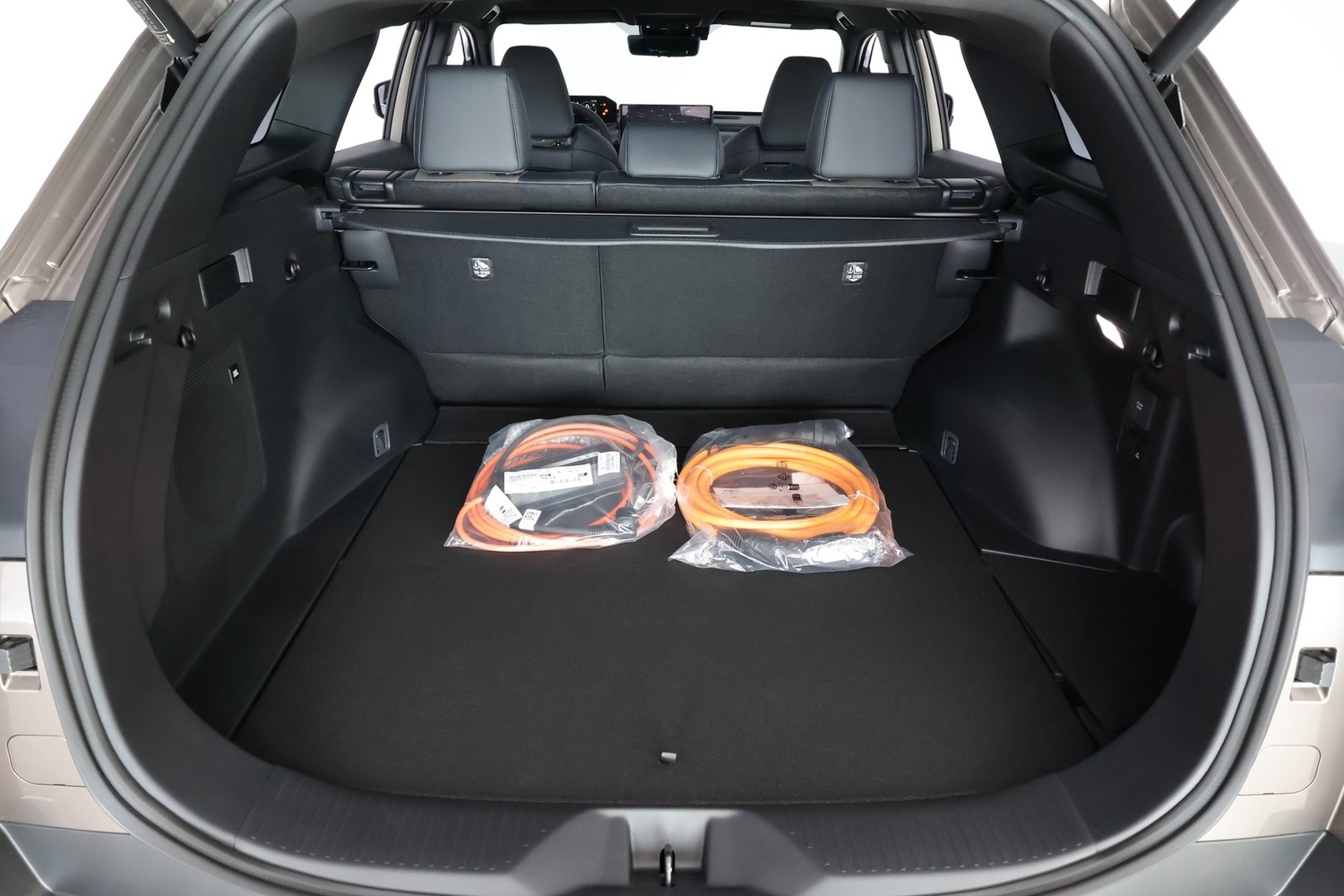 Toyota bZ4X Touring vaihtoauto