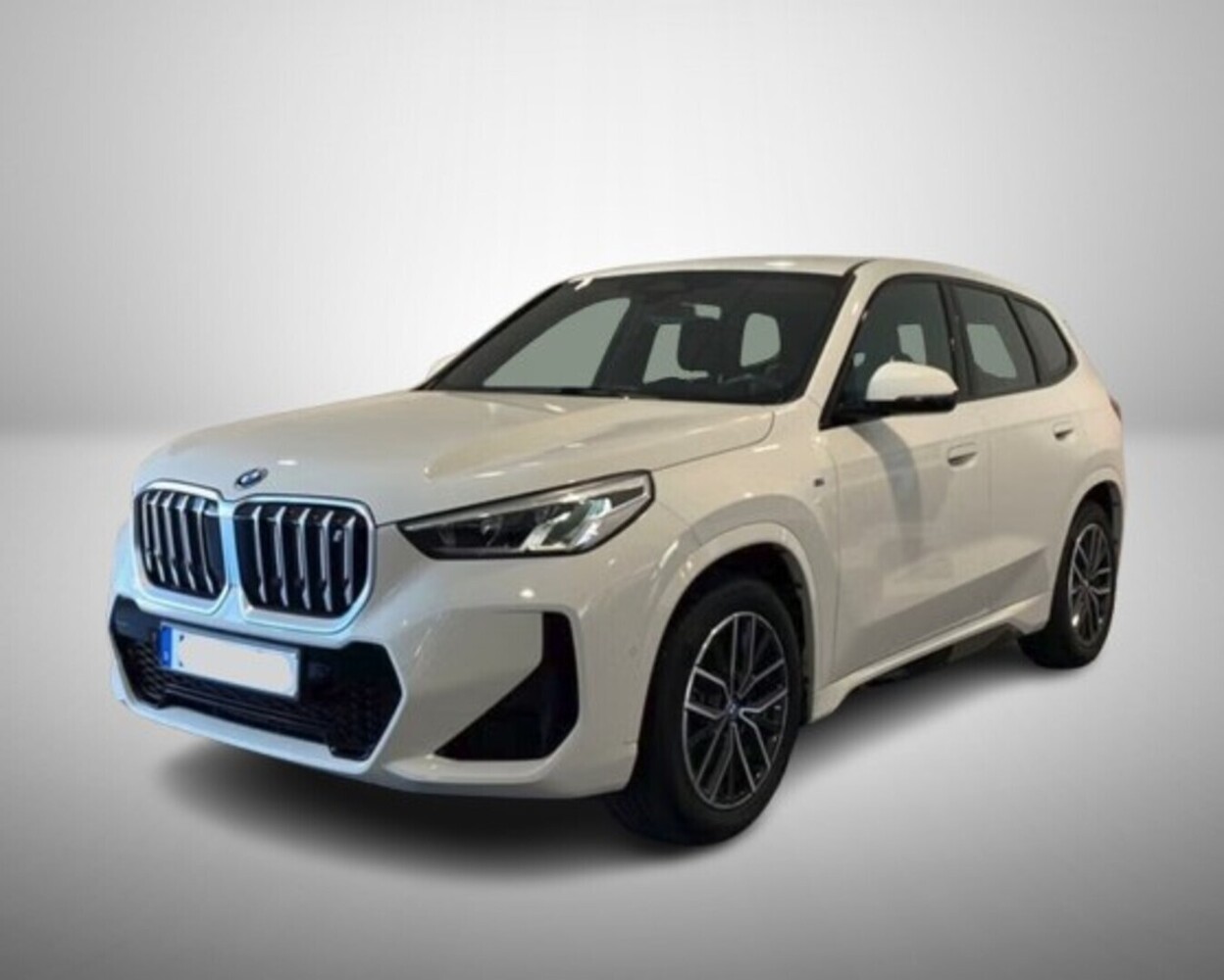 BMW iX1 vaihtoauto