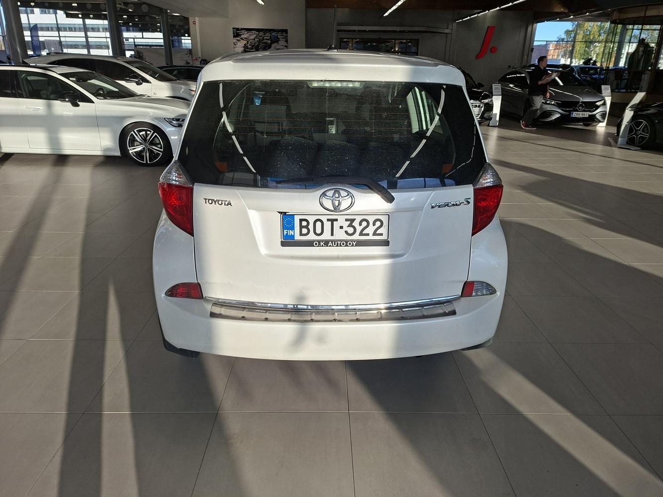 Toyota Verso-S vaihtoauto