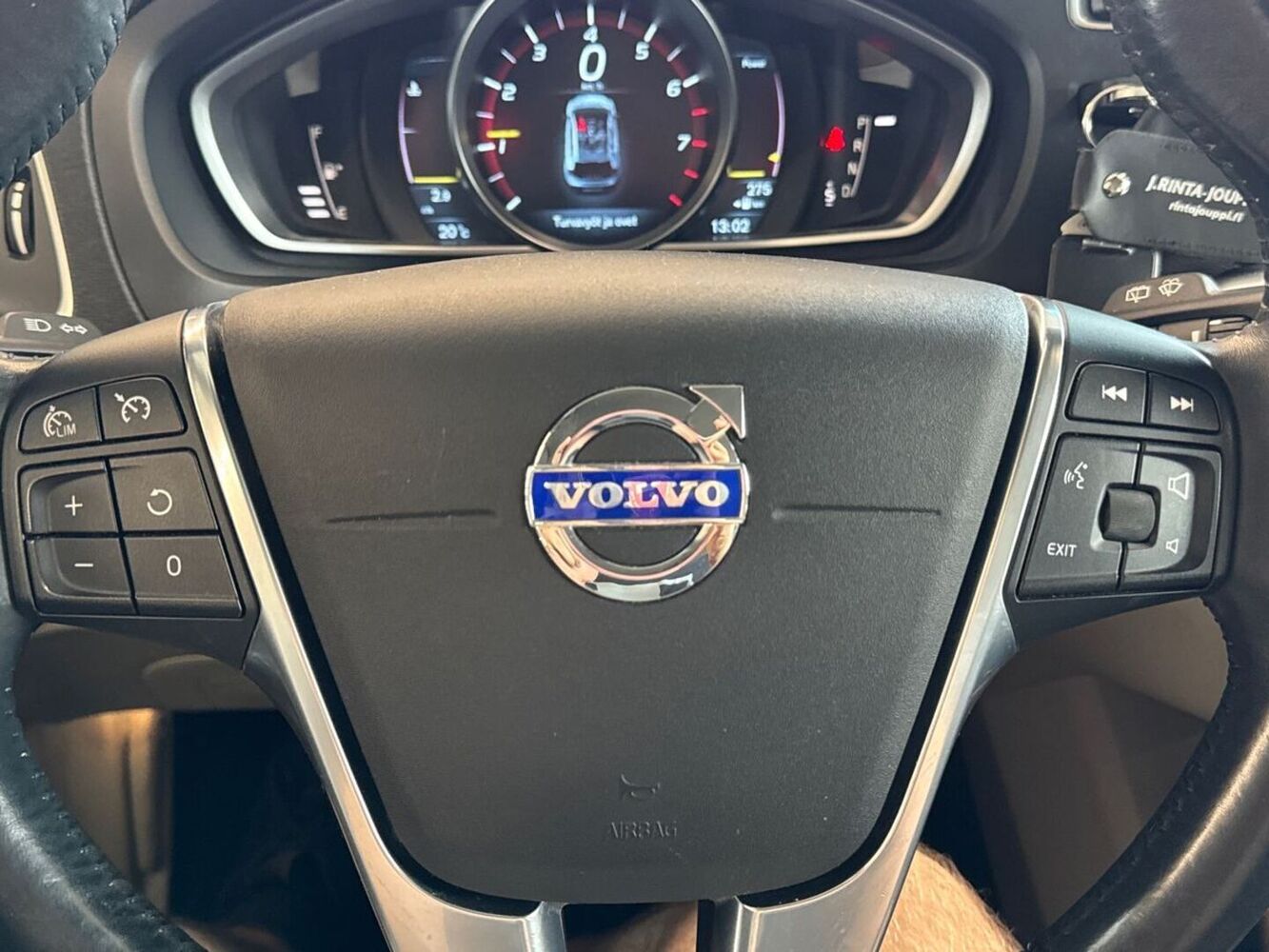 Volvo V40 Cross Country vaihtoauto