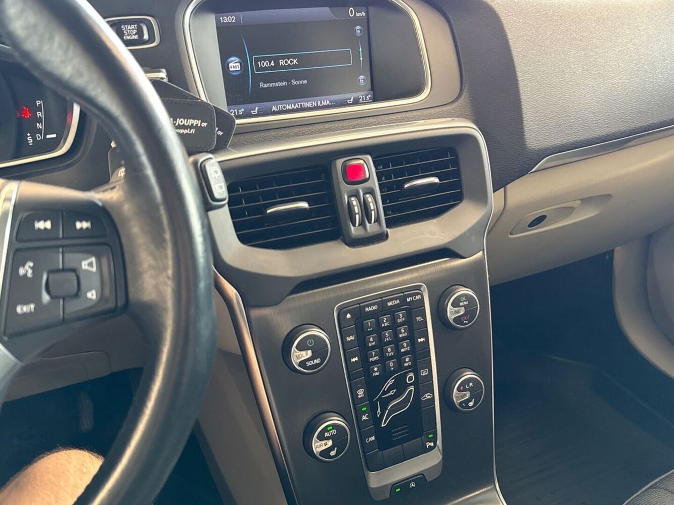 Volvo V40 Cross Country vaihtoauto