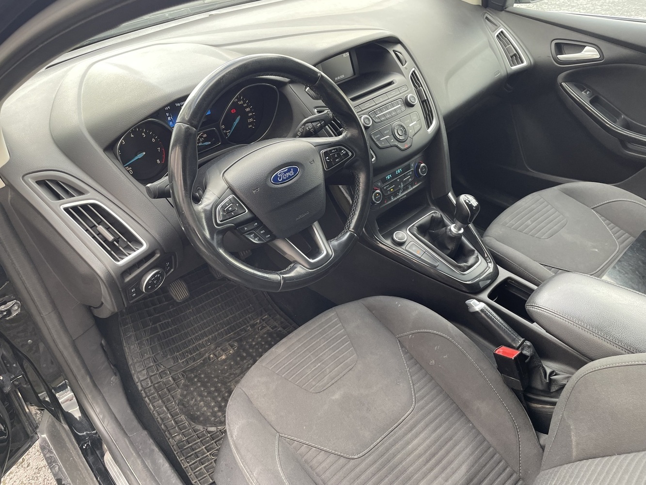 Ford Focus vaihtoauto