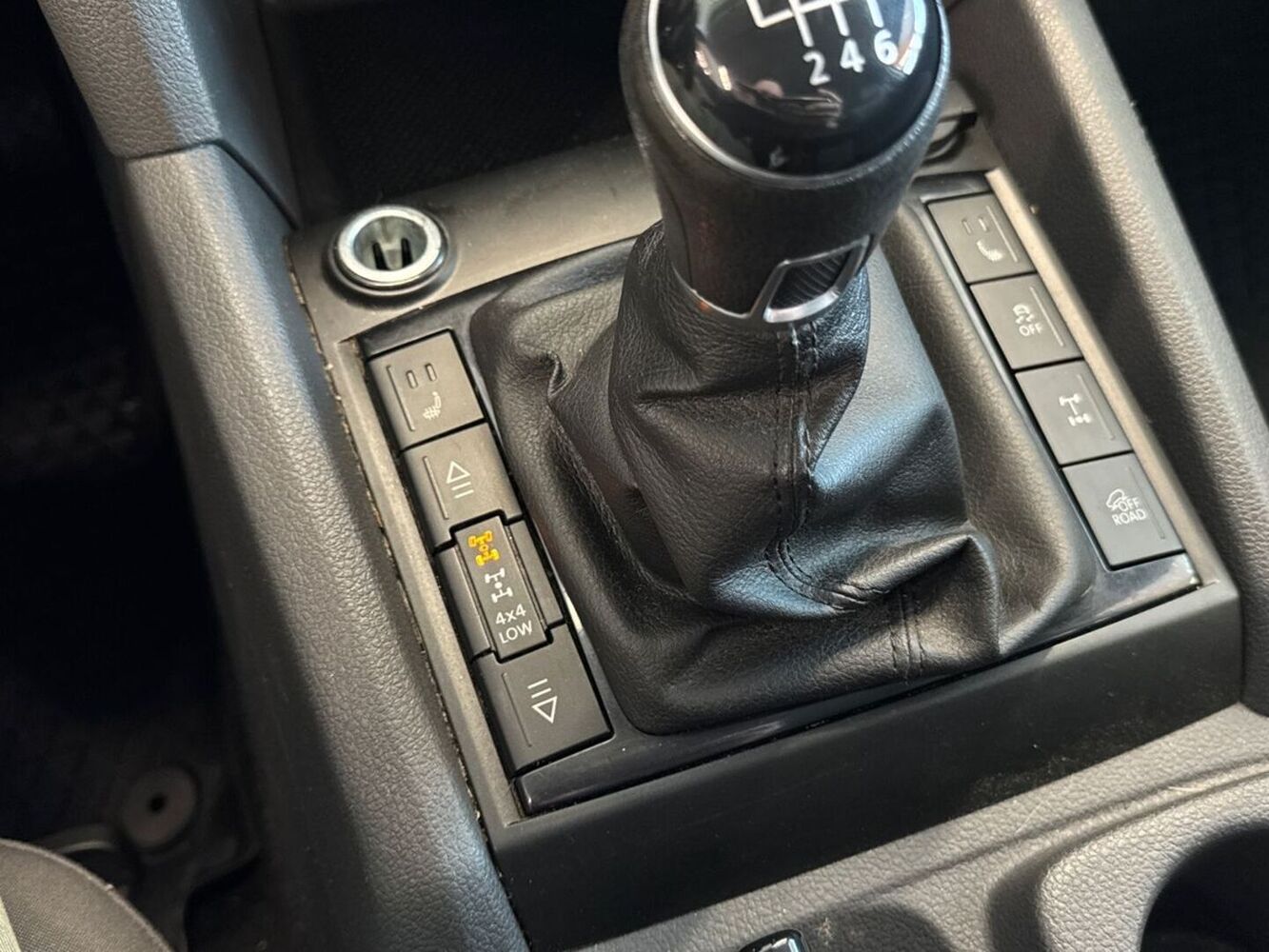 Volkswagen Amarok vaihtoauto