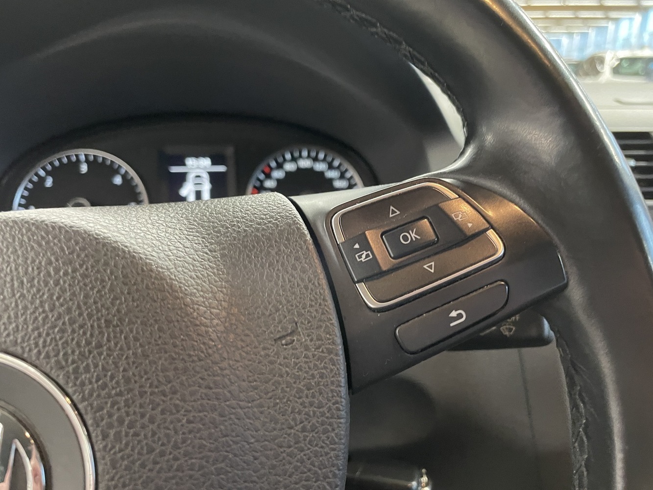 Volkswagen Touran vaihtoauto