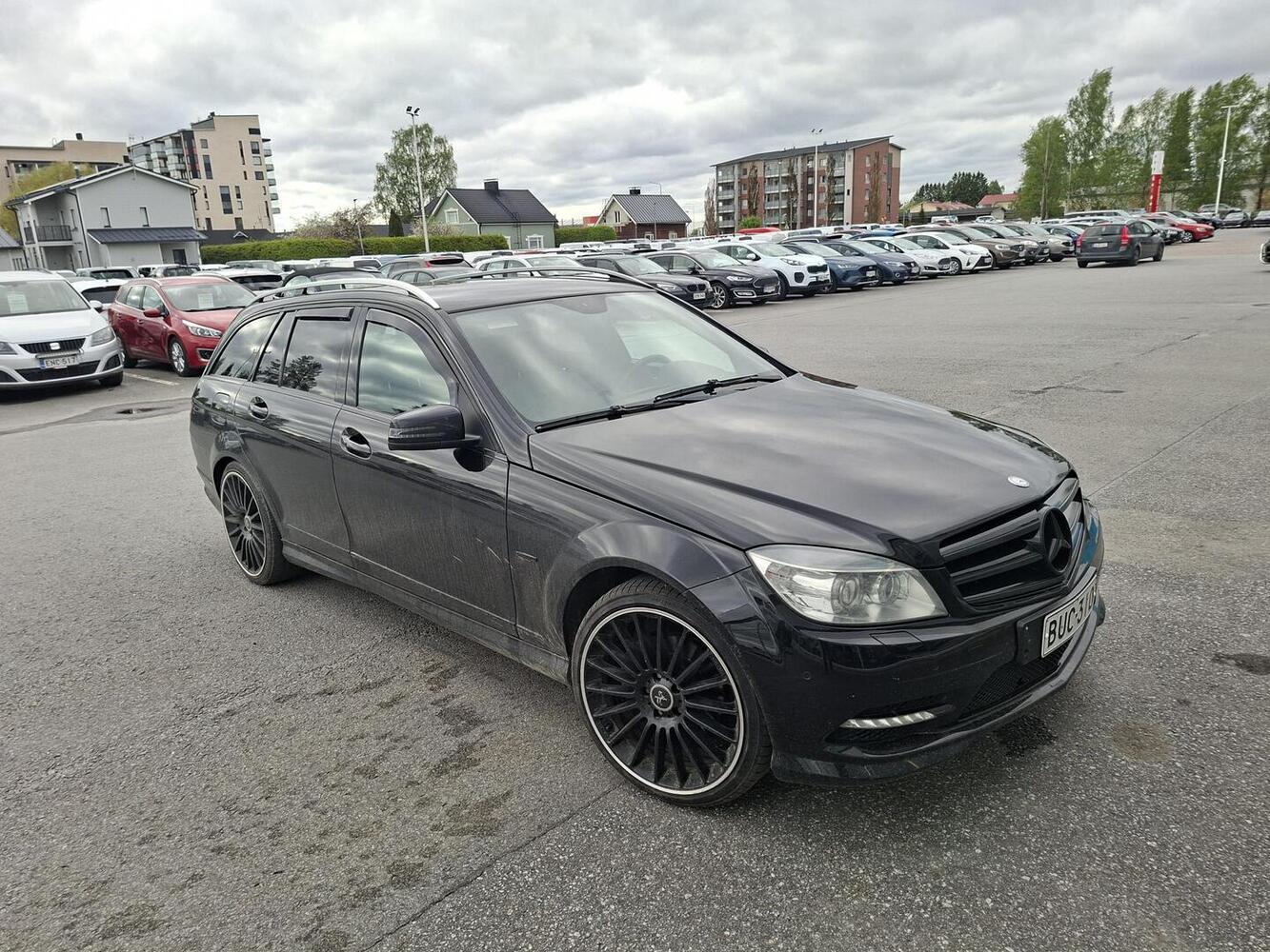Mercedes-Benz C vaihtoauto
