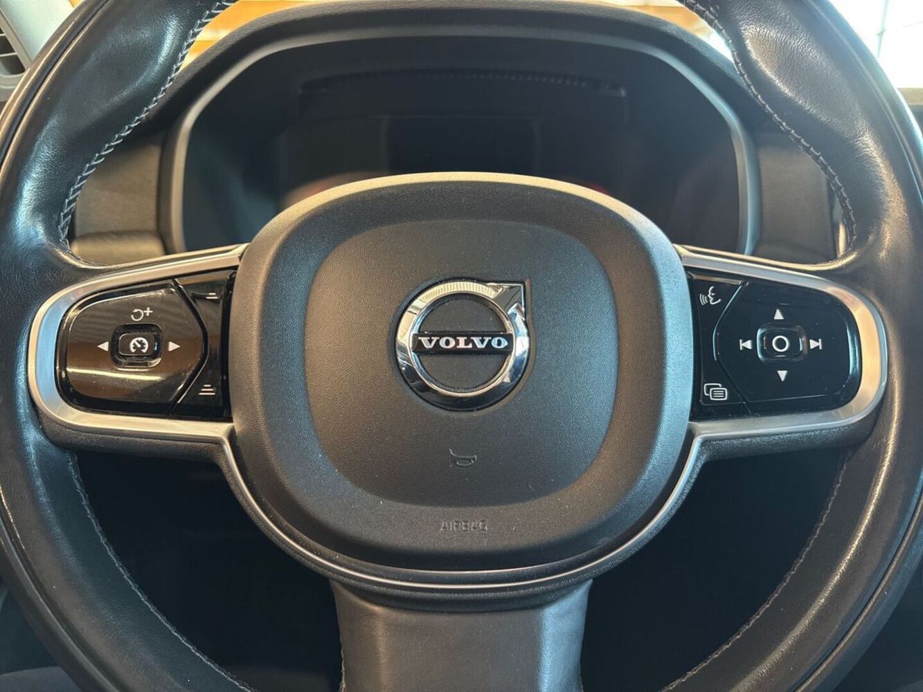 Volvo V90 Cross Country vaihtoauto