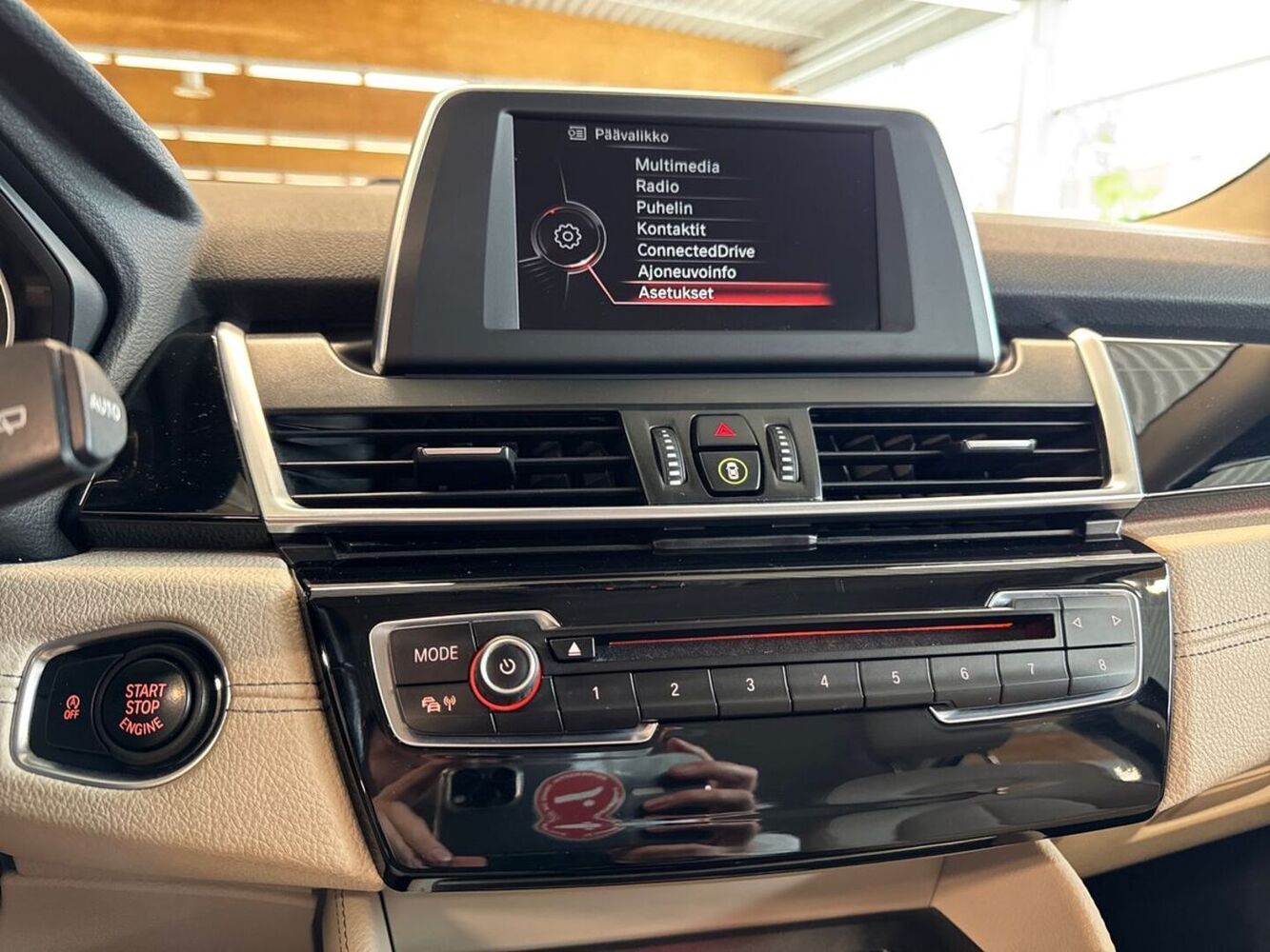 BMW 220 vaihtoauto
