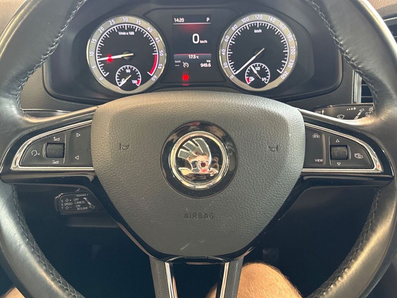 Skoda Karoq vaihtoauto