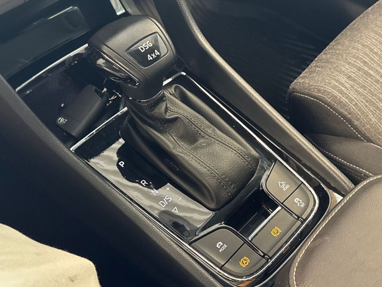 Skoda Karoq vaihtoauto