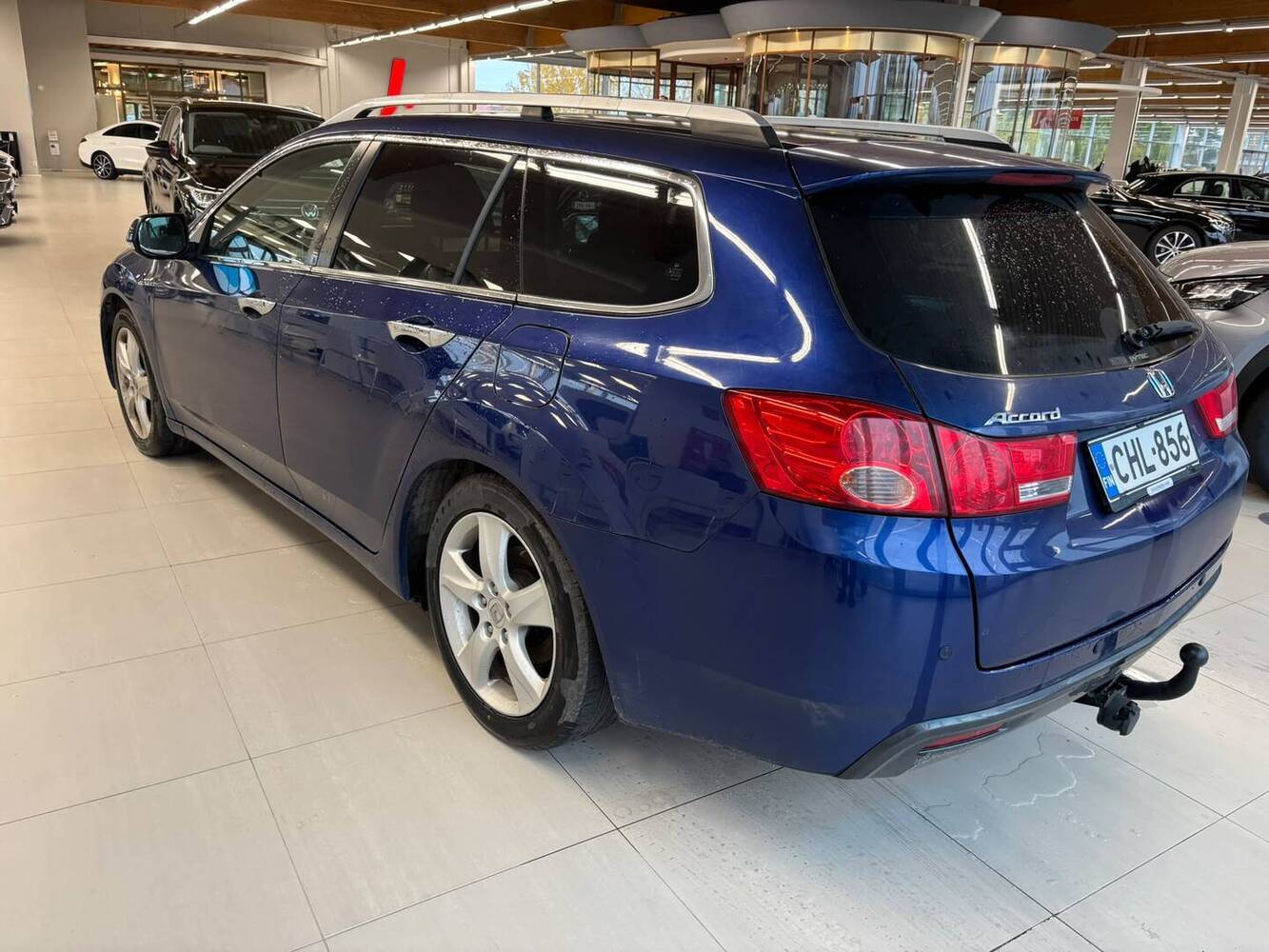 Honda Accord vaihtoauto