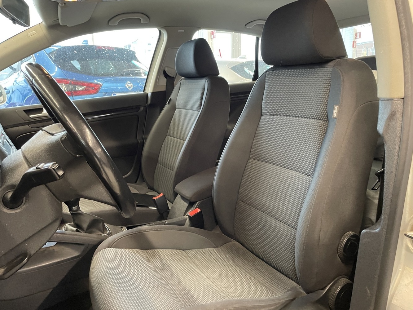 Volkswagen Jetta vaihtoauto