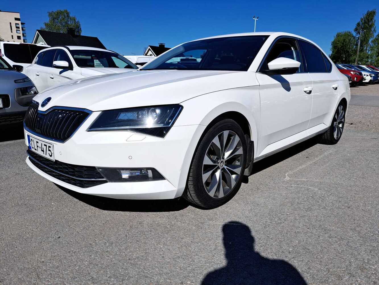 Skoda Superb vaihtoauto