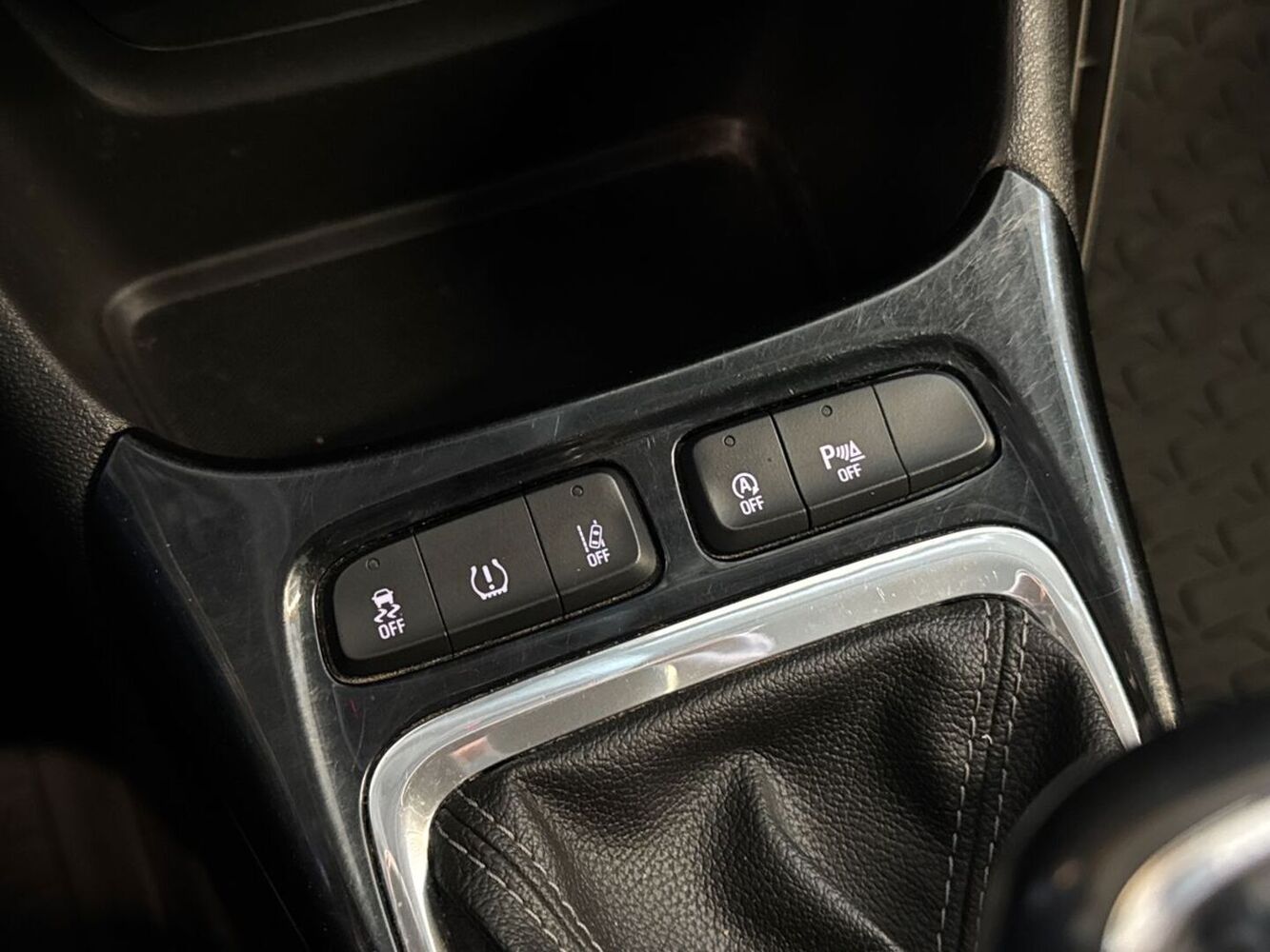 Opel Crossland X vaihtoauto