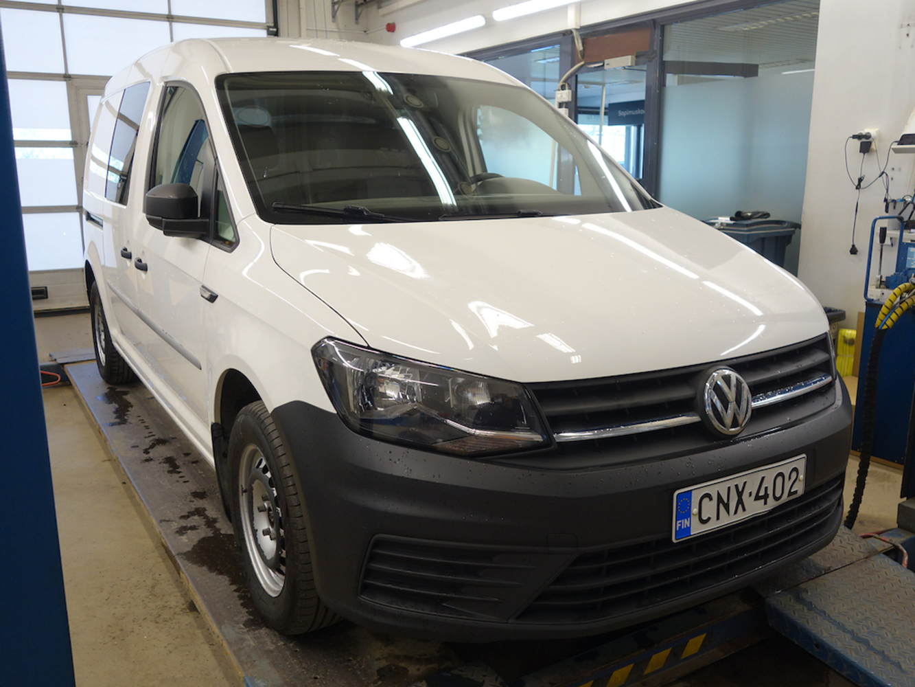 Volkswagen Caddy Maxi vaihtoauto