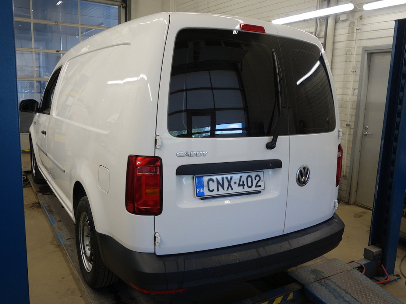 Volkswagen Caddy Maxi vaihtoauto