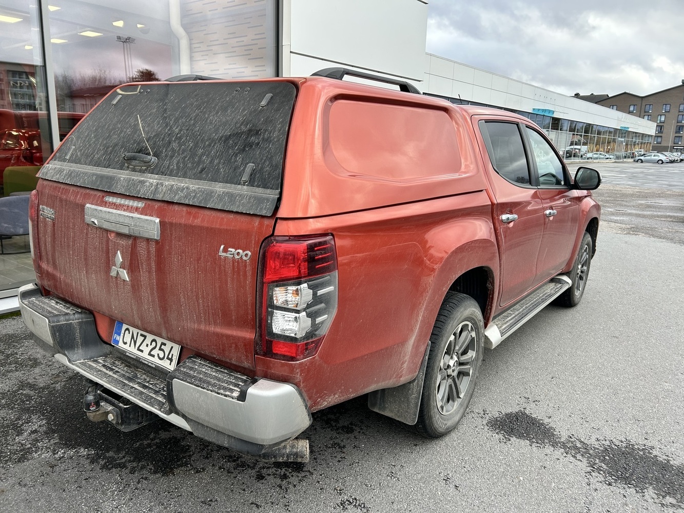 Mitsubishi L200 vaihtoauto