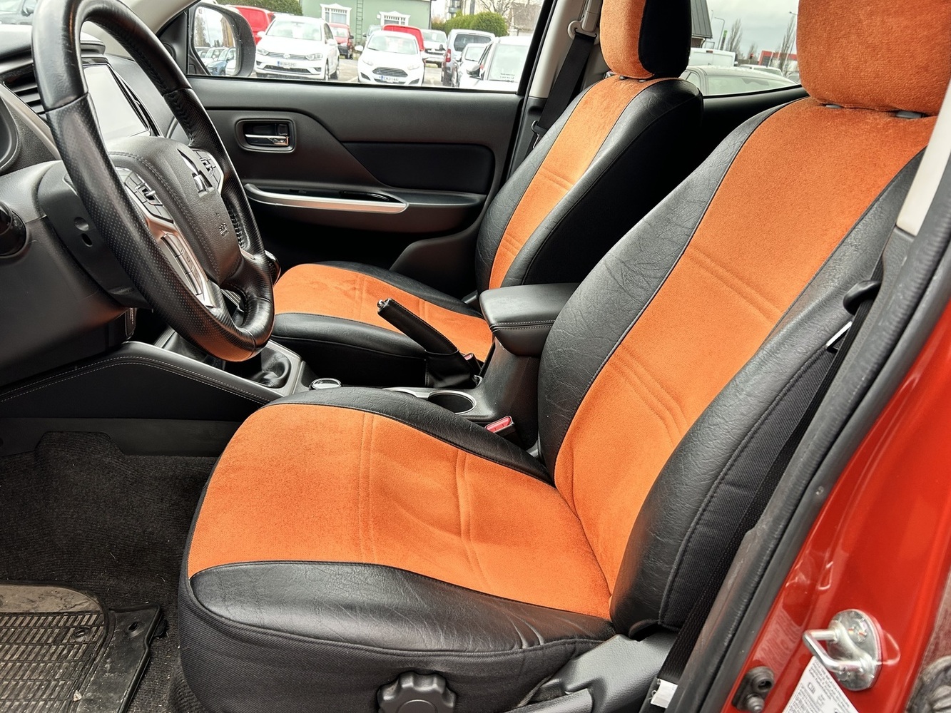 Mitsubishi L200 vaihtoauto