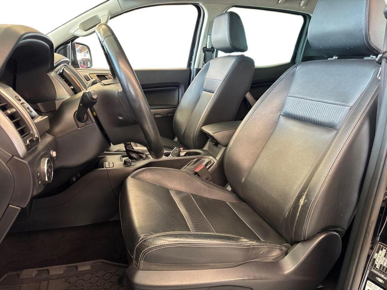Ford Ranger vaihtoauto