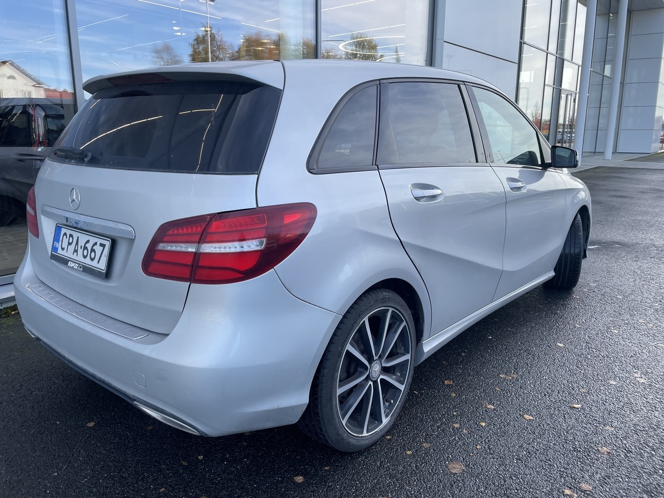 Mercedes-Benz B vaihtoauto