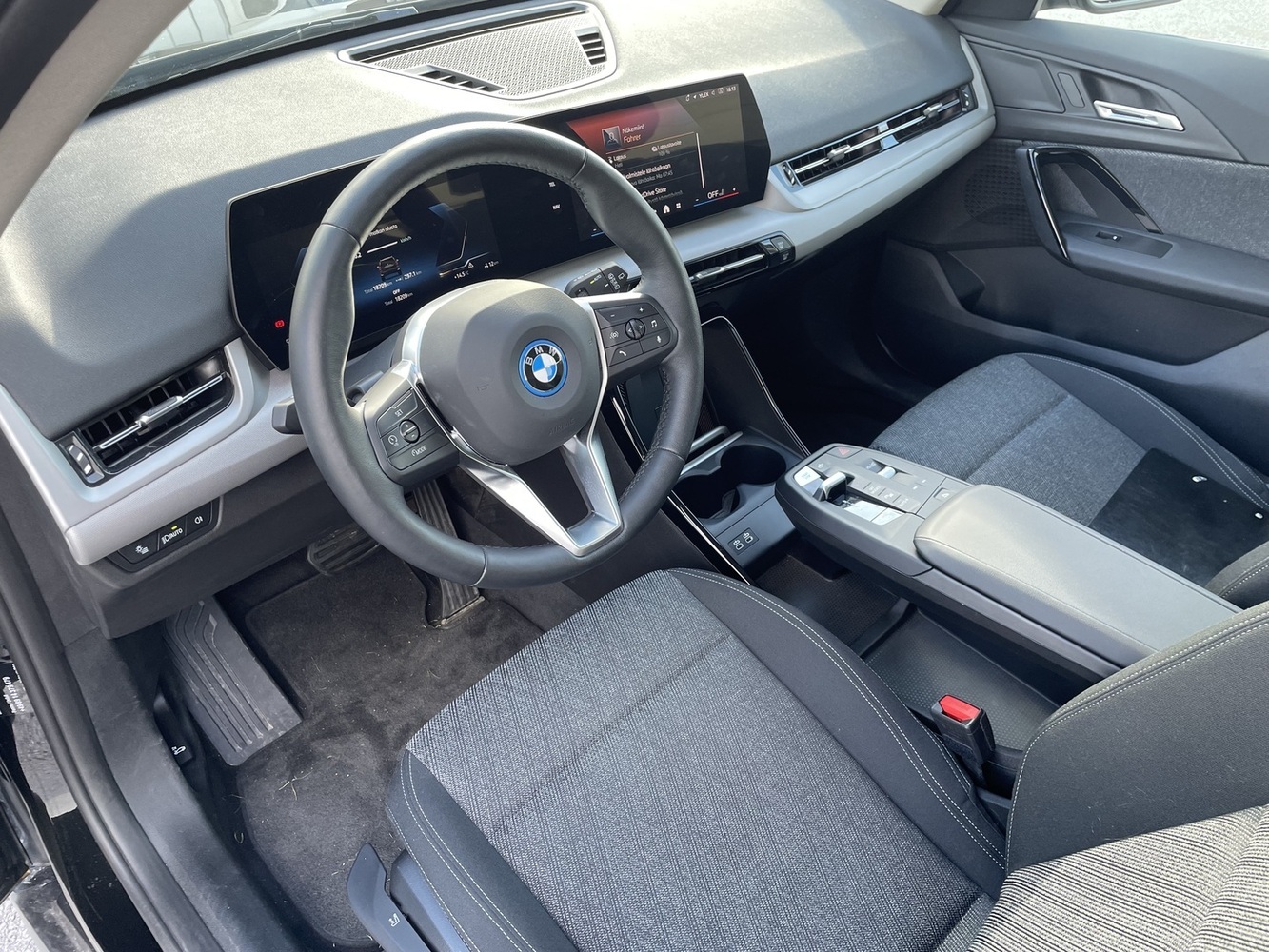 BMW iX1 vaihtoauto