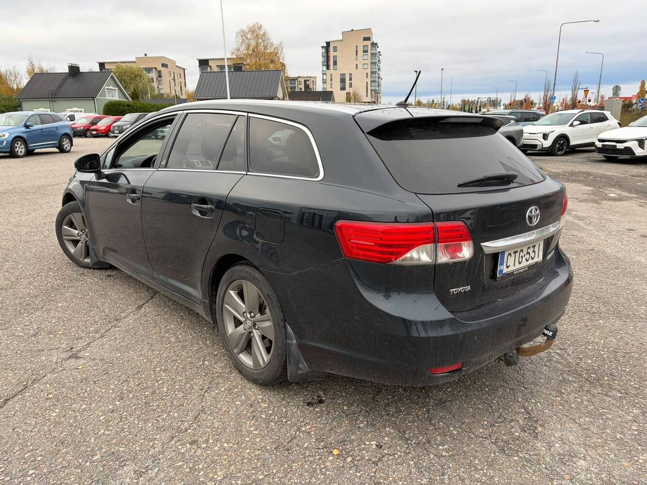 Toyota Avensis vaihtoauto