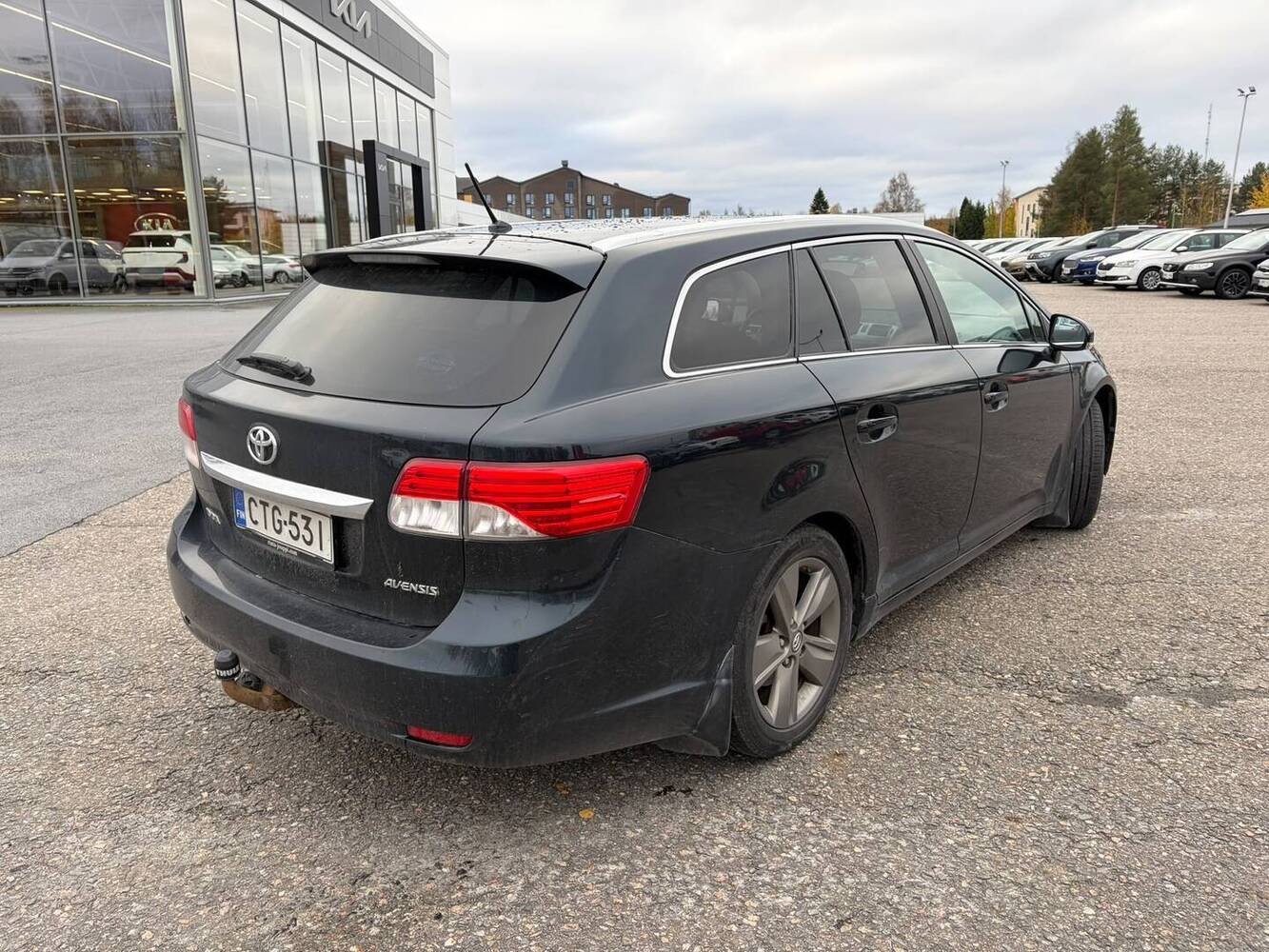 Toyota Avensis vaihtoauto