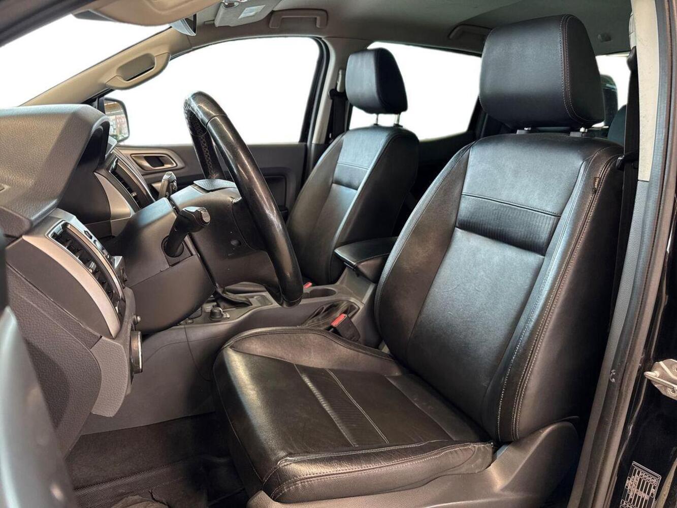 Ford Ranger vaihtoauto