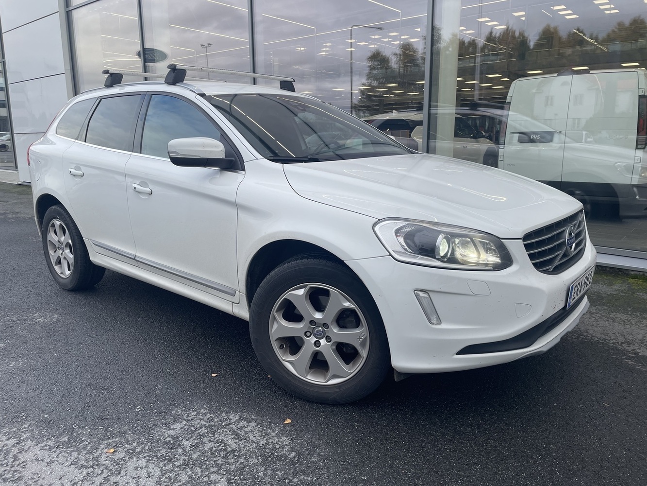 Volvo XC60 vaihtoauto