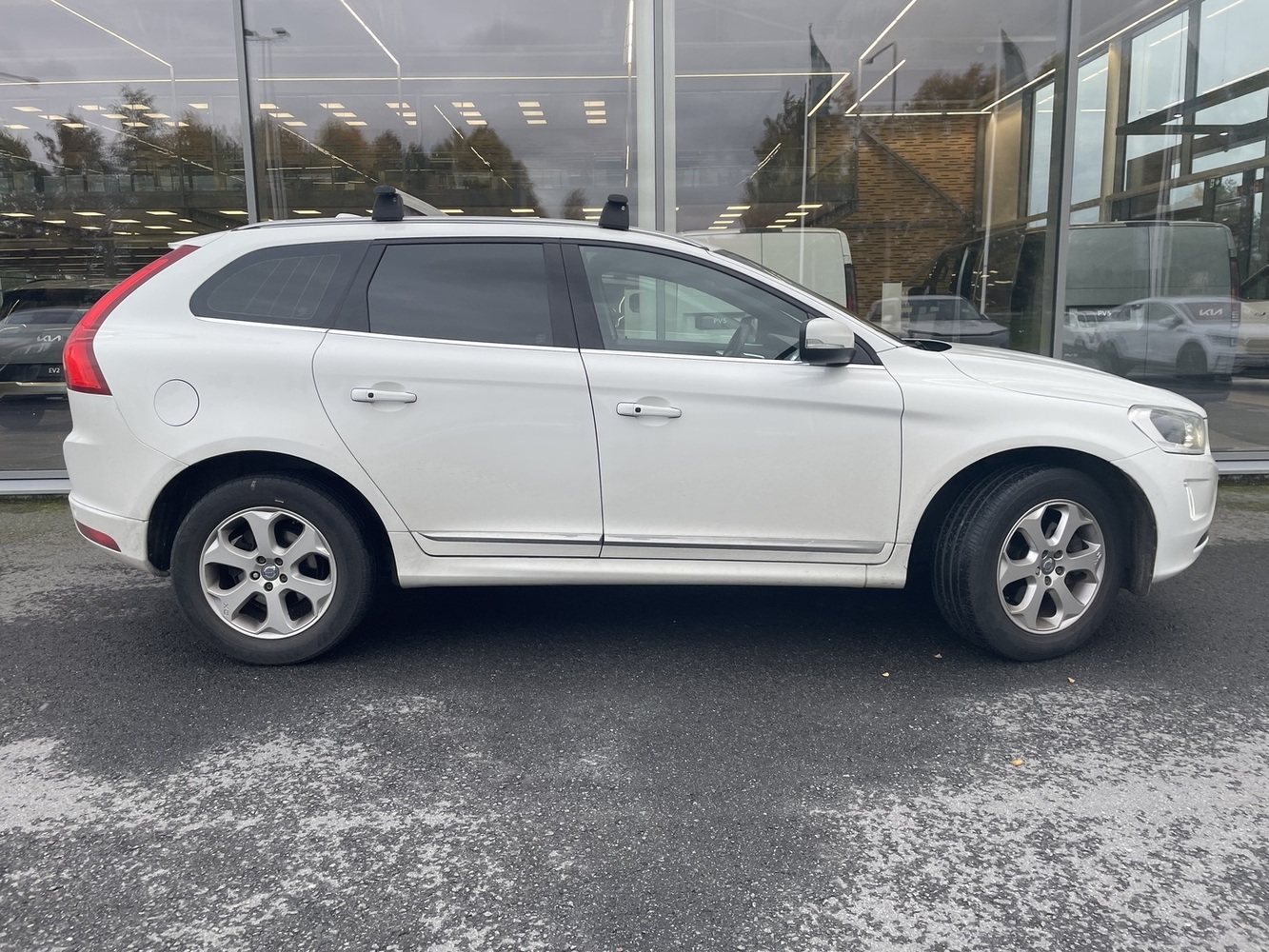 Volvo XC60 vaihtoauto