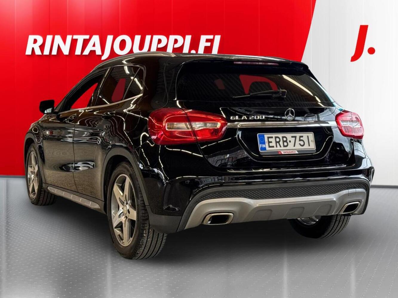 Mercedes-Benz GLA vaihtoauto