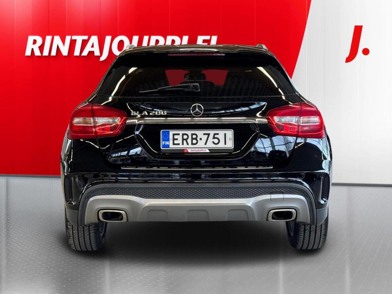 Mercedes-Benz GLA vaihtoauto