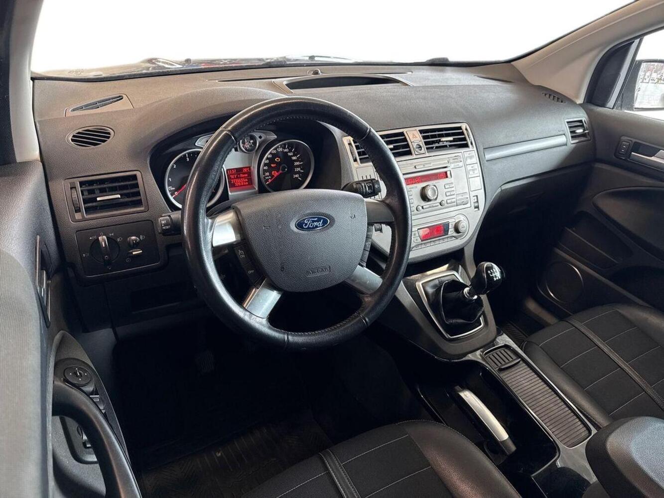 Ford Kuga vaihtoauto