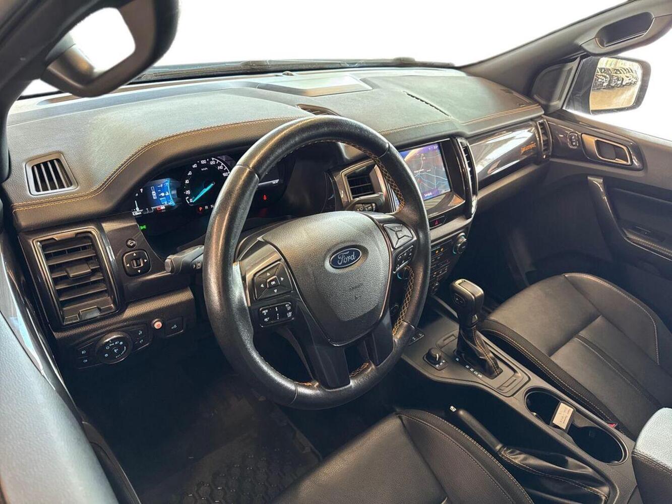 Ford Ranger vaihtoauto