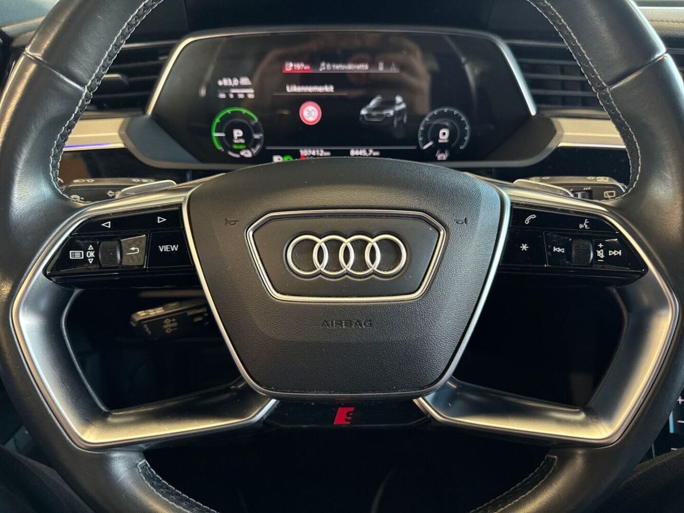 Audi e-tron vaihtoauto