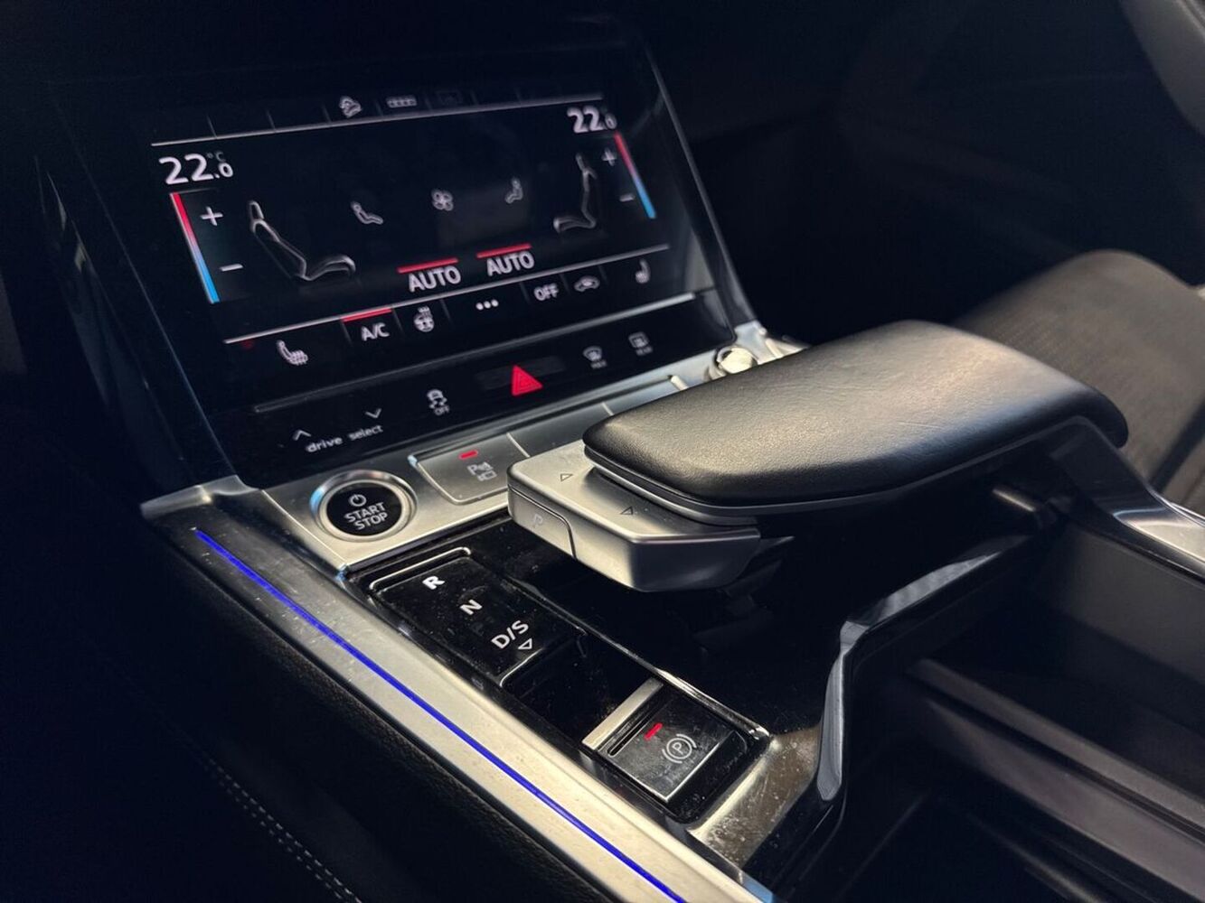 Audi e-tron vaihtoauto