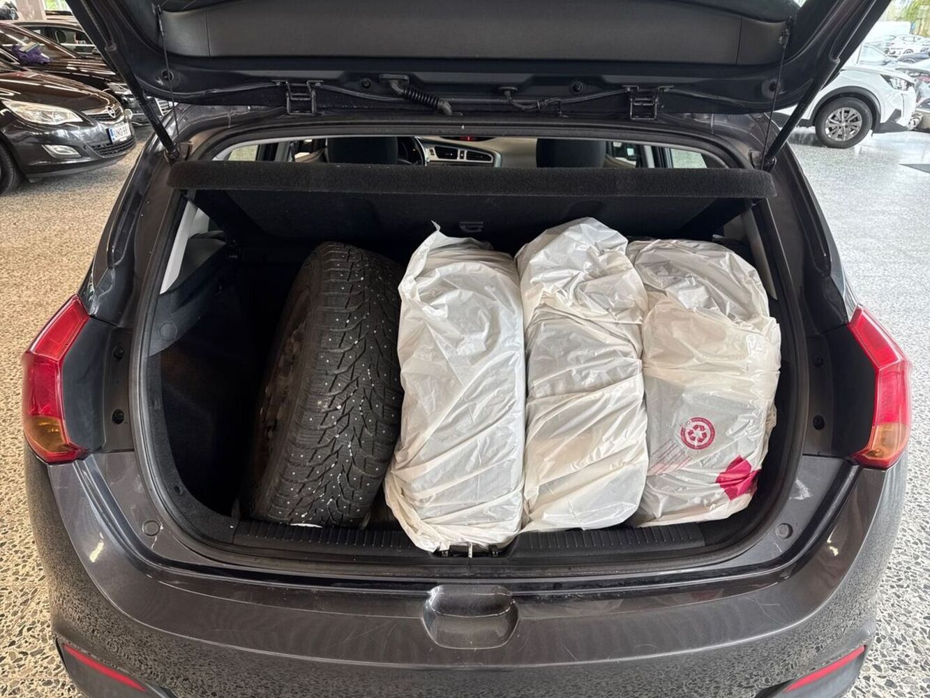 Kia Ceed vaihtoauto